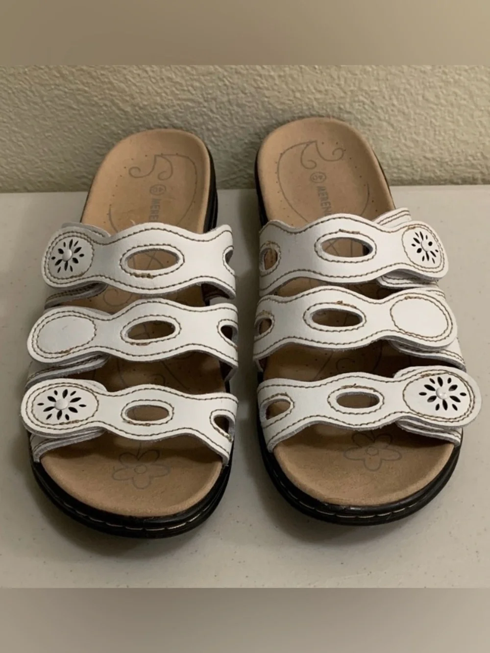 Merence Arch Support White Leather Slip On Sandals Women’s Size 40 (Size 9-9.5)